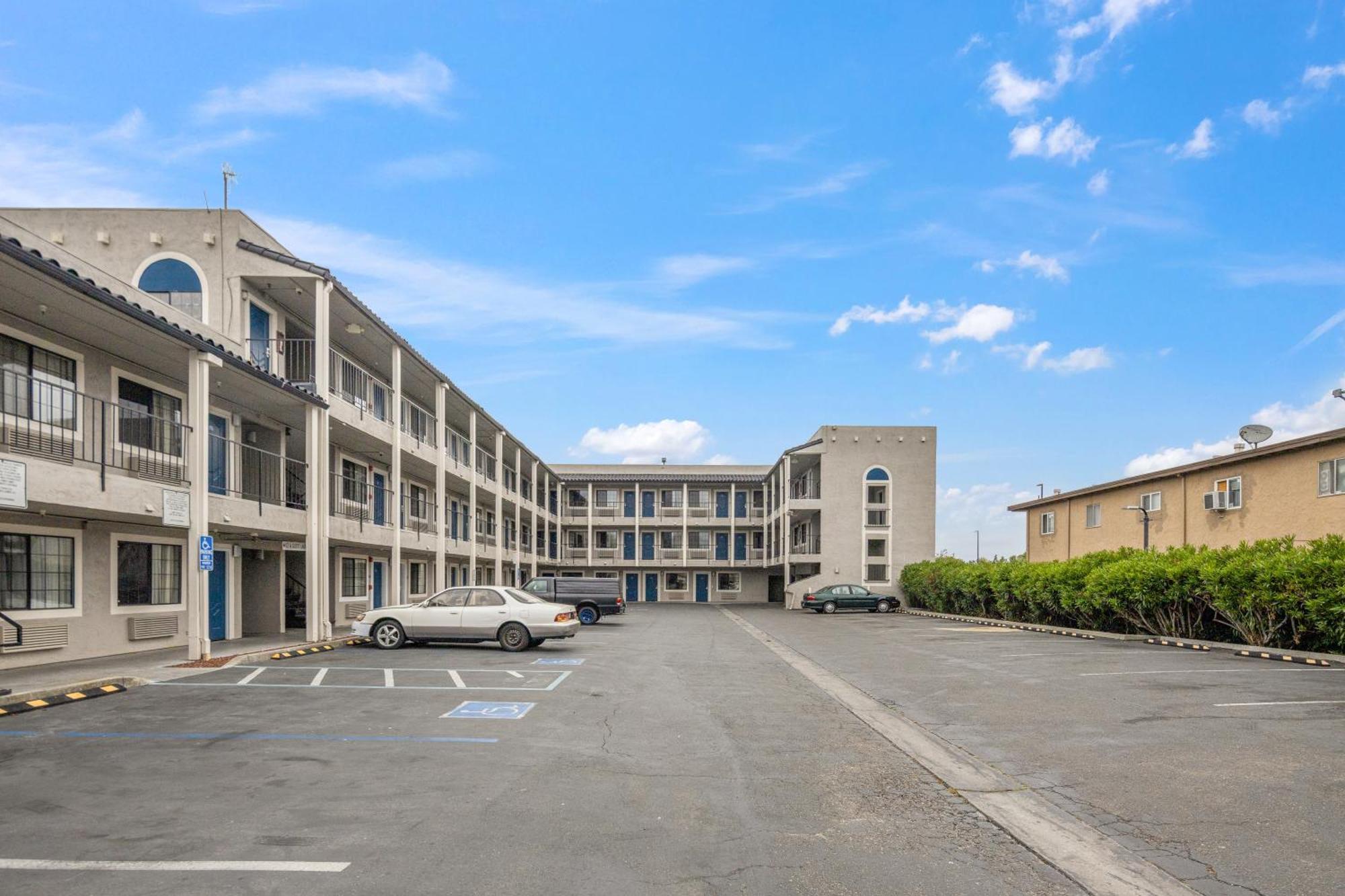 Americas Best Value Inn - Milpitas Kültér fotó